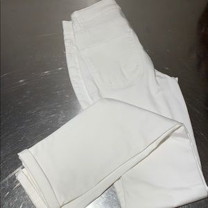 white denim jeans